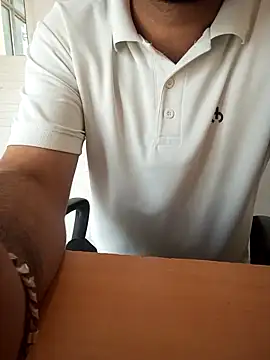 karandeep Bhagat online show from October 1, 2025, 5:13 am