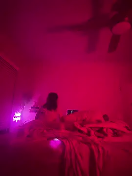 Texxaspearl online show from February 14, 2026, 10:23 am