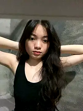 Snapshot of Bella_sexy98 chatting on September 17, 2025, 2:41 pm Bella sexy98 online show from September 17, 2025, 2:41 pm