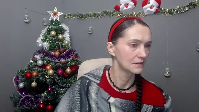 TayaFinch online show from December 22, 2025, 1:30 pm