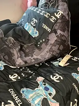 DIRTY PAISLEY X online show from September 30, 2025, 9:14 am