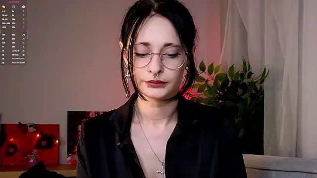 DarcyAspacio online show from March 12, 2026, 11:16 am