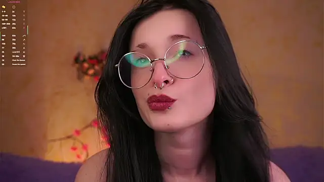 DarcyAspacio online show from April 6, 2026, 11:00 am