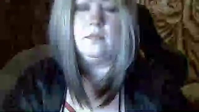 Snapshot of YuliiaSan chatting on October 3, 2025, 3:53 pm YuliiaSan online show from October 3, 2025, 3:53 pm