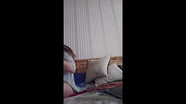 EthelsLover online show from September 30, 2025, 9:25 am