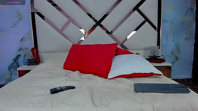 Boysof love online show from October 18, 2025, 10:16 am