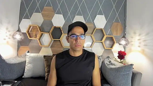 Snapshot of JacobDraven chatting on September 29, 2025, 3:44 am JacobDraven online show from September 29, 2025, 3:44 am