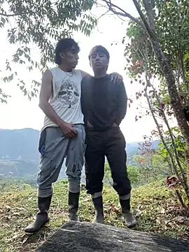 sky-wolves online show from September 19, 2025, 10:54 pm