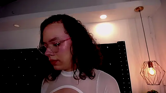 bycandy  online show from September 25, 2025, 3:16 pm