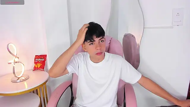 Peter chase online show from October 1, 2025, 6:14 pm