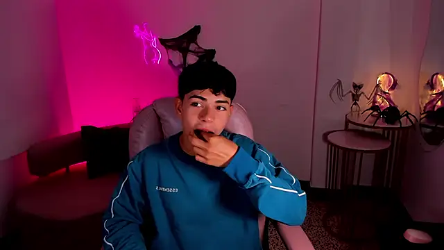 Peter chase online show from October 19, 2025, 7:14 pm