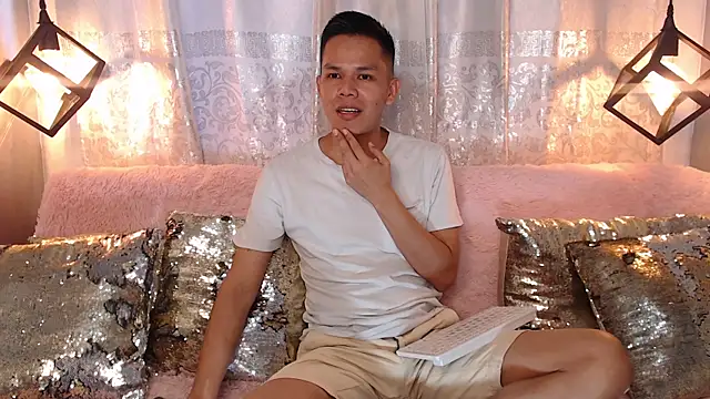 adrian boy2 online show from September 19, 2025, 6:19 pm
