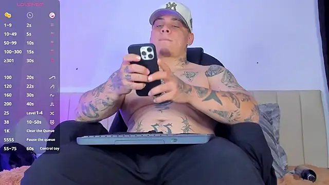 denis munera online show from September 25, 2025, 4:11 pm