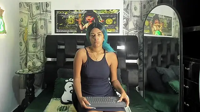 Vicky Horny1 online show from September 22, 2025, 11:18 pm