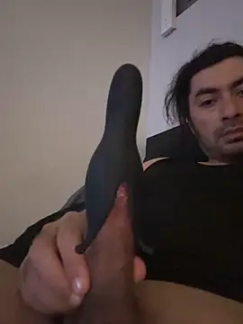 Snapshot of fifthbase007 chatting on October 17, 2025, 1:14 pm fifthbase007 online show from October 17, 2025, 1:14 pm