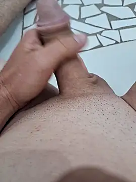 Snapshot of rafaelsouzzaa chatting on September 24, 2025, 10:51 am rafaelsouzzaa online show from September 24, 2025, 10:51 am