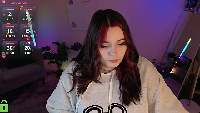 Mia R0ss online show from April 14, 2026, 1:11 am