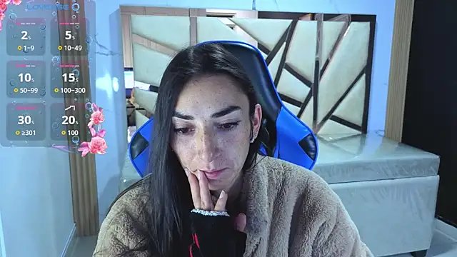 Maily a  online show from April 19, 2026, 2:55 am