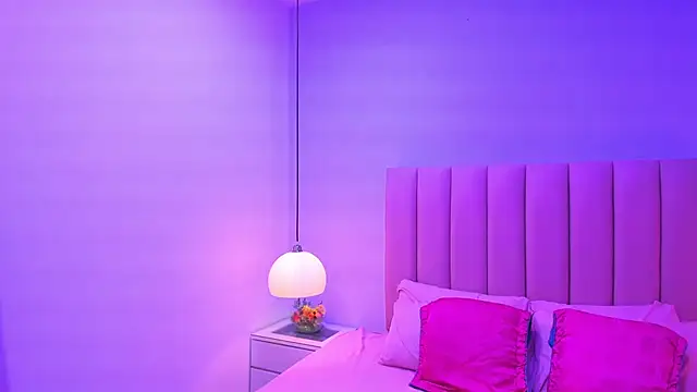 Amy Ferreira online show from October 17, 2025, 3:20 am