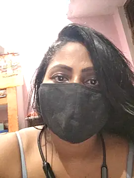 Jasmine Januja online show from September 28, 2025, 4:12 pm