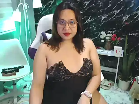 Snapshot of 1aquaticangel69 chatting on December 19, 2025, 9:55 pm 1aquaticangel69 online show from December 19, 2025, 9:55 pm