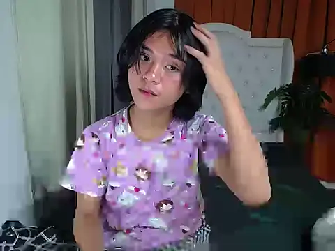 sweet athena online show from March 13, 2026, 11:50 am