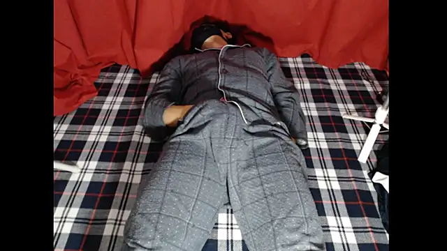 training jou online show from November 25, 2025, 6:52 pm