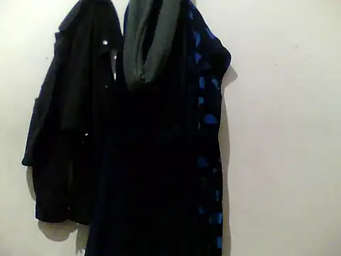 Snapshot of BigD_Mikee chatting on June 1, 2026, 3:36 pm BigD Mikee online show from June 1, 2026, 3:36 pm