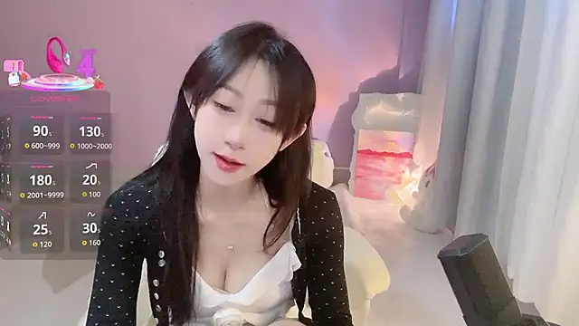 ai-ai-mi online show from November 25, 2025, 2:55 am