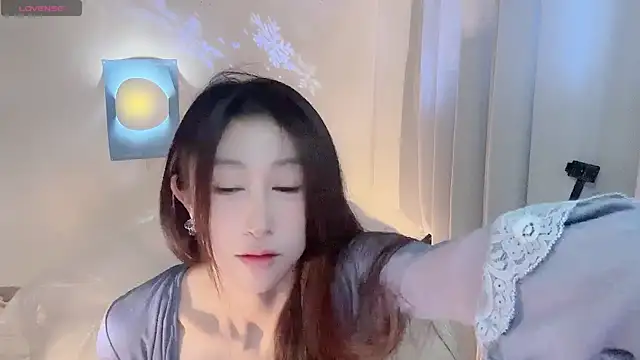 ai-ai-mi online show from June 10, 2026, 1:39 am
