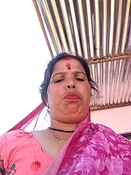 Hott locky online show from September 24, 2025, 6:28 am