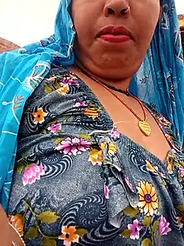 Hott locky online show from October 1, 2025, 8:42 am