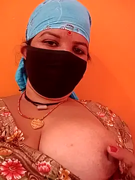 Hott locky online show from October 24, 2025, 10:11 am