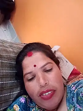 Hott locky online show from November 4, 2025, 8:24 am