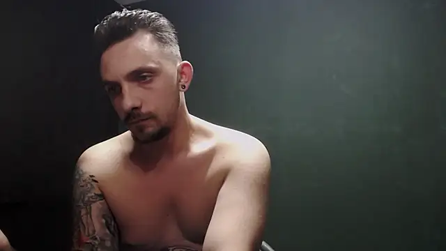 guesswhatbitch online show from October 15, 2025, 7:25 pm