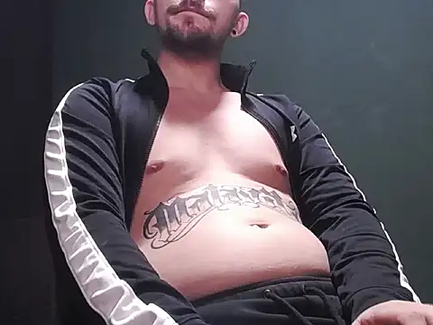 guesswhatbitch online show from November 6, 2025, 3:46 pm