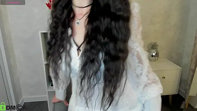 Stella Leon online show from October 15, 2025, 1:06 am