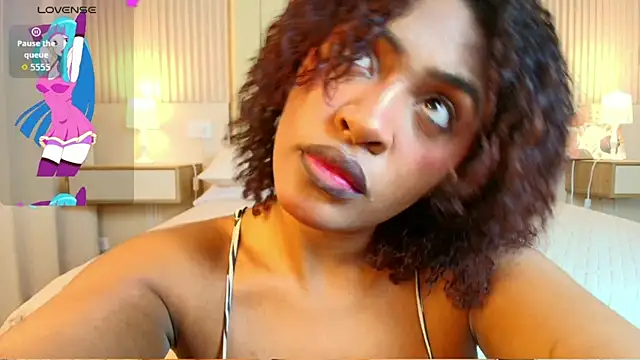 alessia moon1 online show from March 10, 2026, 12:10 pm