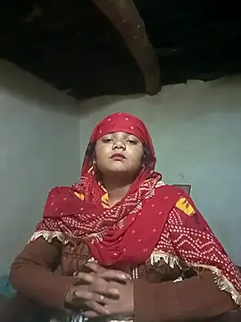 Hot Shredha online show from October 28, 2025, 1:47 pm