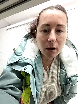 bichota85 online show from February 5, 2026, 10:31 am