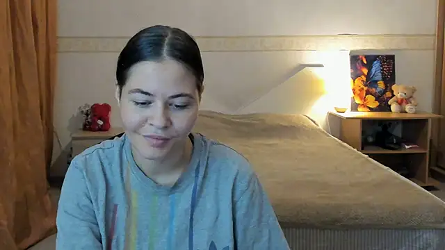 NicoleCollys online show from September 20, 2025, 8:21 pm