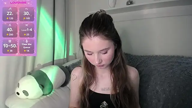 Snapshot of _Lua__ chatting on October 10, 2025, 11:42 am Lua online show from October 10, 2025, 11:42 am