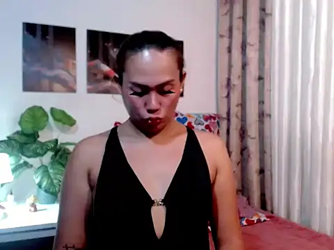 Snapshot of Your_ultimateloverxx chatting on February 28, 2026, 4:57 am Your ultimateloverxx online show from February 28, 2026, 4:57 am