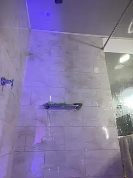 Daphnee-x online show from February 9, 2026, 8:46 pm