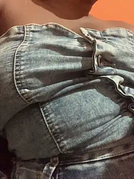 Snapshot of mii_ysaa chatting on April 16, 2026, 3:51 am mii ysaa online show from April 16, 2026, 3:51 am