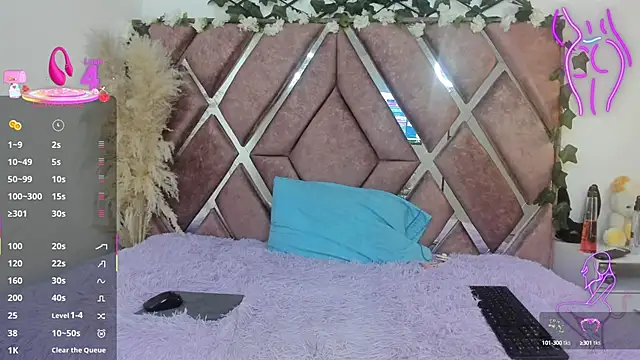 Flufi 740 online show from September 24, 2025, 11:02 am