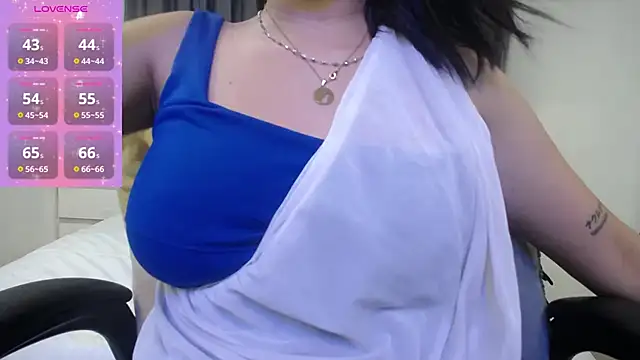 kashvi  online show from February 11, 2026, 7:08 pm