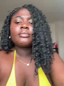 LaGataNegrax online show from September 17, 2025, 3:24 pm