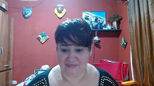 Snapshot of Sasharosee2 chatting on May 2, 2026, 12:10 pm Sasharosee2 online show from May 2, 2026, 12:10 pm