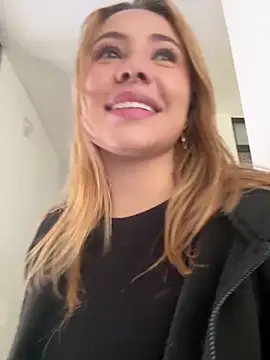 IamCatalina888 online show from November 7, 2025, 7:47 pm